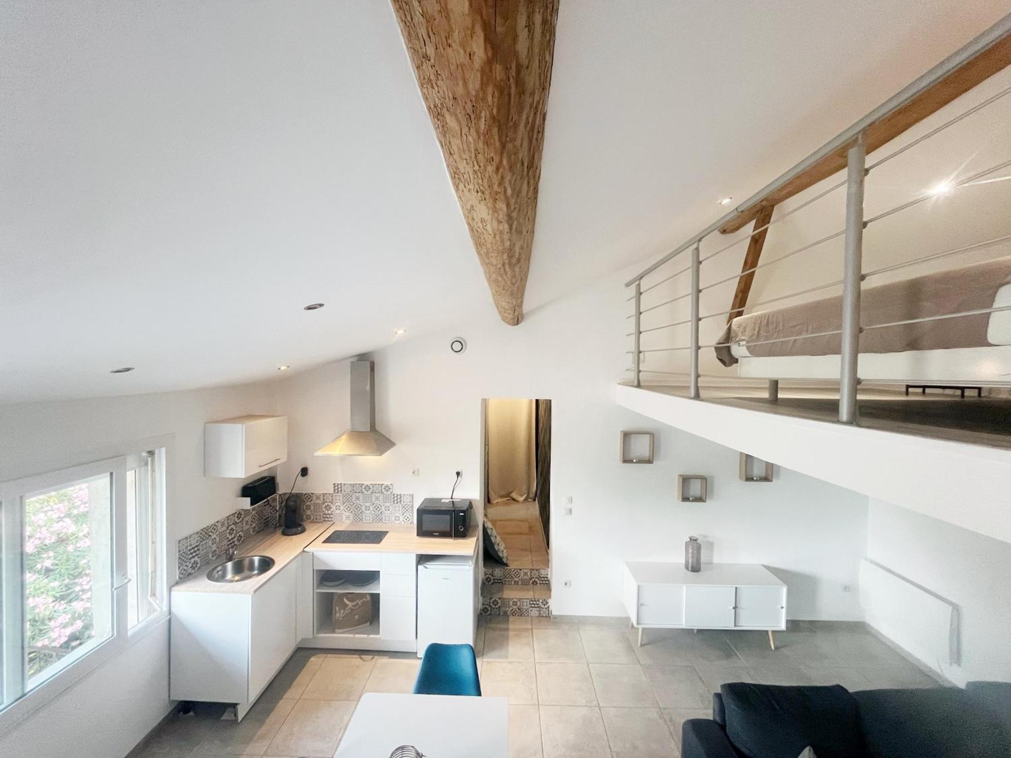 A Deux Pas Des Peniches Apartment Castelsarrasin Room photo
